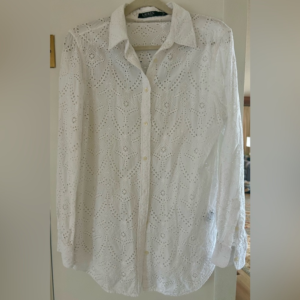 Ralph Lauren White Eyelet Blouse 100% cotton EUC
